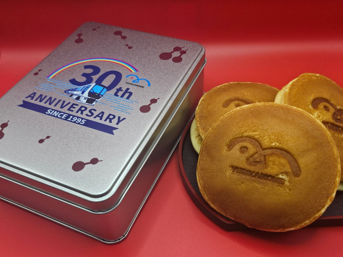 ゆりかもめ30周年記念どら焼き※限定記念缶入り　-常温-